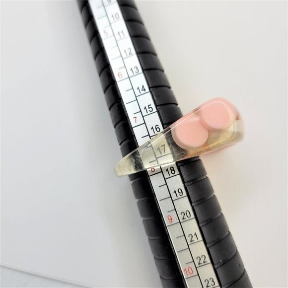 Lucite Resin Rings Pink and White Pill Beads See Through Rectangular Ring - Picture 5 of 9